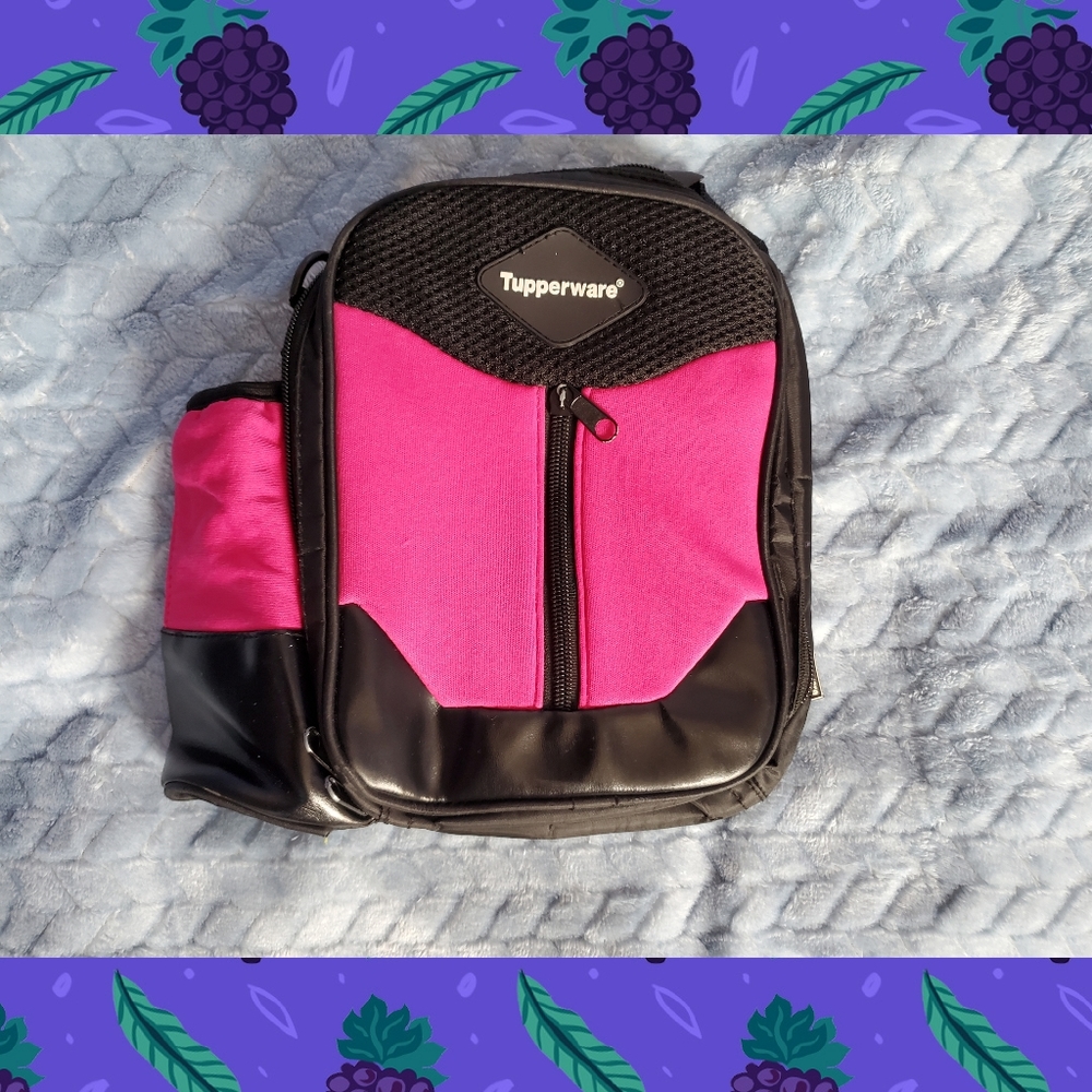 Tupperware neon pink lunch bag with cup holder & cooling walls